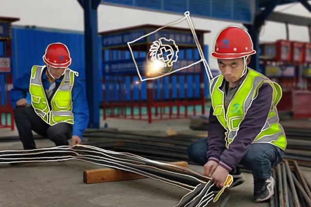 杨长军_副本.jpg 杨长军_副本.jpg