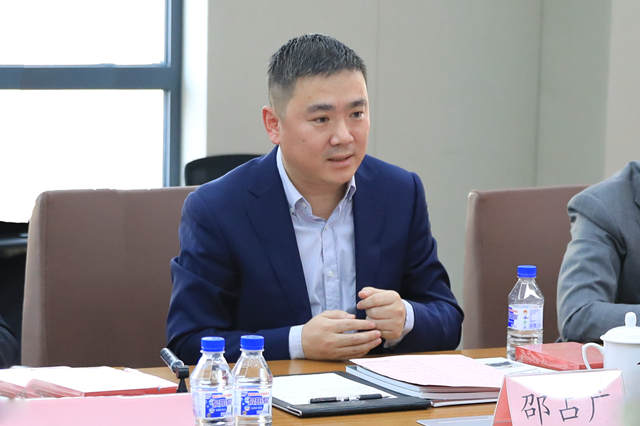 邵总-定_副本.jpg 邵总-定_副本.jpg